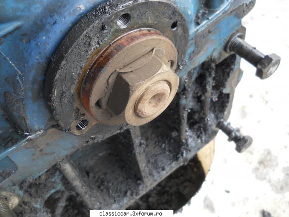 Universal 530 reparatie capitala - da, da nu m-a demontat - Coltul camionagiului si tractoristului oldtimerist