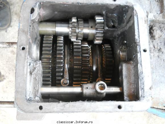Universal 530 reparatie capitala - primesc camasi noi - Coltul camionagiului si tractoristului oldtimerist