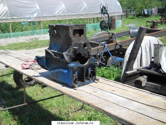 Universal 530 reparatie capitala - am gresit poza....iata - Coltul camionagiului si tractoristului oldtimerist