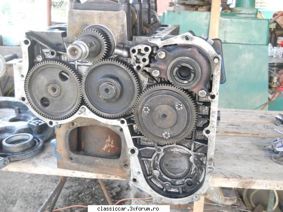 Universal 530 reparatie capitala - arbore cotit rectifica - Coltul camionagiului si tractoristului oldtimerist