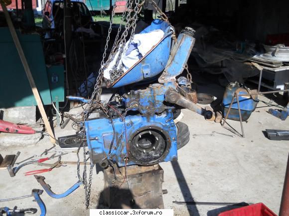 Universal 530 reparatie capitala - a mai ramas scaunul di - Coltul camionagiului si tractoristului oldtimerist