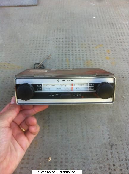 VAND Radio HITACHI - model clasic pt.oldtimere - Radio HITACHI , JAPONEZ, in - Vanzari  piese si accesorii