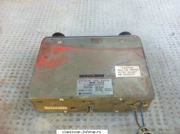 VAND Radio HITACHI - model clasic pt.oldtimere - BTL-gordini - Vanzari  piese si accesorii