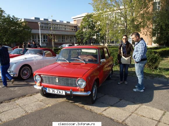 VAZ 2101/Lada 1200 - Natasa astazi la Retroparada toamnei - Prezentare masini