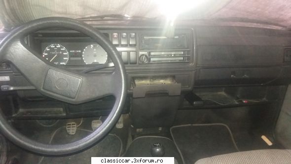 VW Golf 2 1987 - O poza cu bordul - Prezentare masini