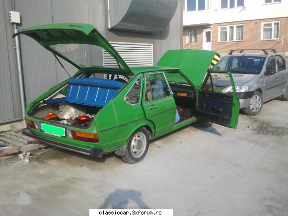 VW Passat B1 Coupe '74 - are si multe piese...:D - Prezentare masini