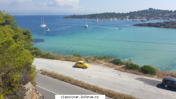 VW superbeetle, 1303s - Fel si fel de nuante de albastru - Prezentare masini