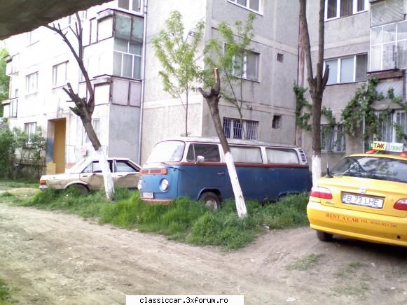 VW t2 - Vazut printre blocuri, Timisoara, poza facuta cu - Vanatoarea de epave