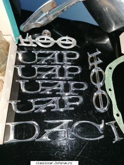 V�nd piese noi Dacia 1100 - C�teva piese noi la 900 lei toate - Vanzari  piese si accesorii