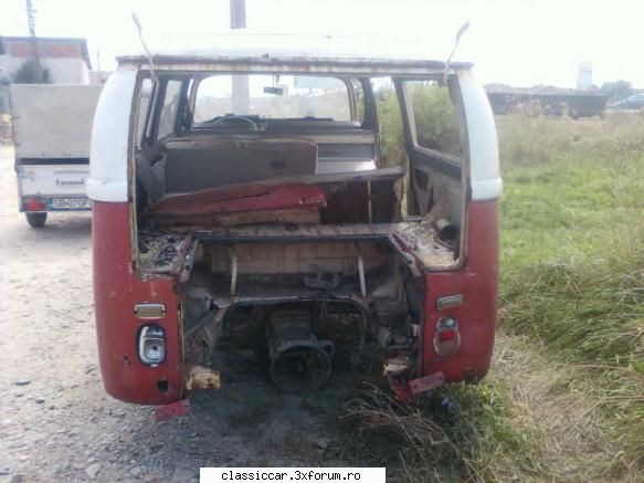 Vanatoarea de epave sibiu - sa loat tot ce sa putut si sa dus restul la fier - Vanatoarea de epave