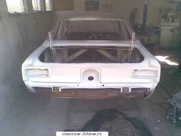 Vanatoarea de opeluri - unu in doua usi in curs de restaurare - Am vazut prin Romania