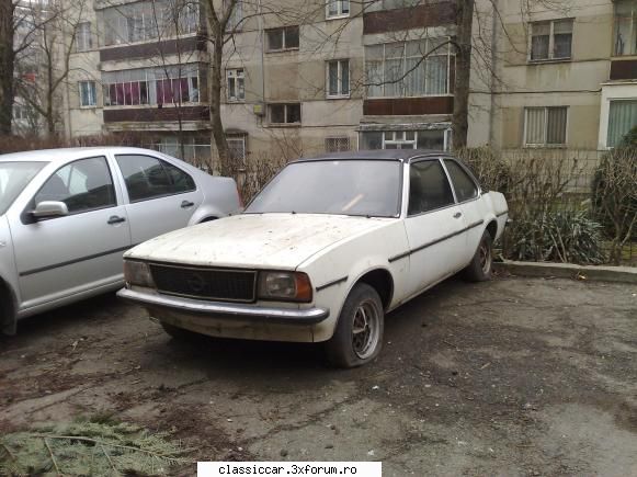 Vanatoarea de opeluri - Un Ascona pastrat in stare originala, in - Am vazut prin Romania