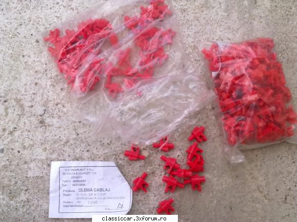 Vand... - cleme cablaj-conducte , produse noi , 50 bani/buc - Vanzari  piese si accesorii