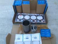 Vand... - set motor dacia 1300 , produs nou , de origine - Vanzari  piese si accesorii