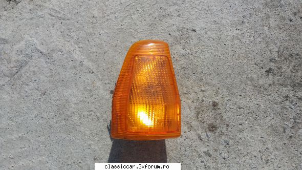 Vand... - Lampa dacia nova , primul model ! 40 lei , produs - Vanzari  piese si accesorii