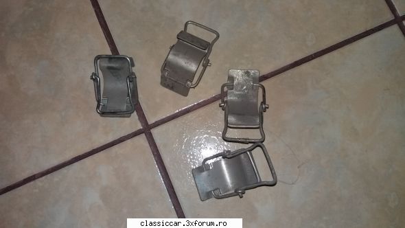 Vand... - Clema fixare calorifer dacia 10 lei / buc Vandut - Vanzari  piese si accesorii