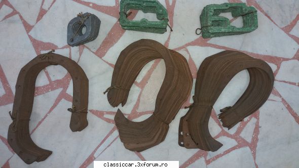 Vand... - Diverse garnituri 1 leu / buc - Vanzari  piese si accesorii