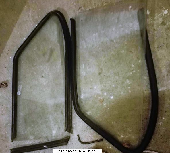 Vand 4 capace OZN - Geogeorge - Vanzari  piese si accesorii