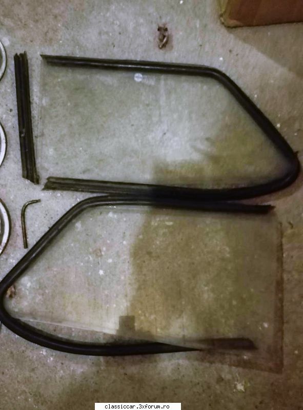 Vand 4 capace OZN - Geogeorge - Vanzari  piese si accesorii