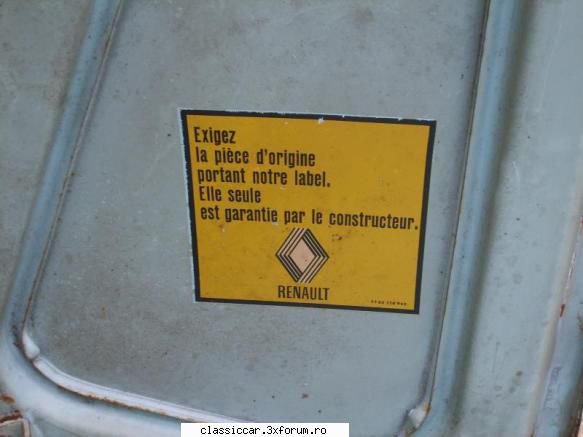 Vand Autocolante Dacia , Autocolante Dacia - Si inca un autocolant de capota de - Vanzari  piese si accesorii