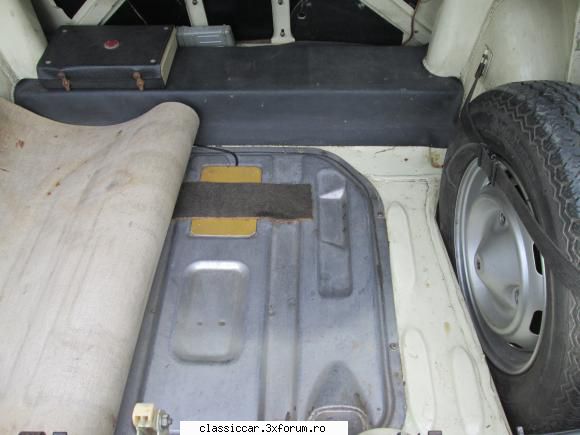 Vand Dacia 1300 - Portbagaj+rezervor - Vanzari auto-moto clasice direct de catre proprietari