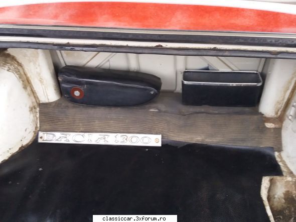 Vand Dacia 1300 din '71 - Masinii i-au lipsit cotiera - Vanzari auto-moto clasice direct de catre proprietari
