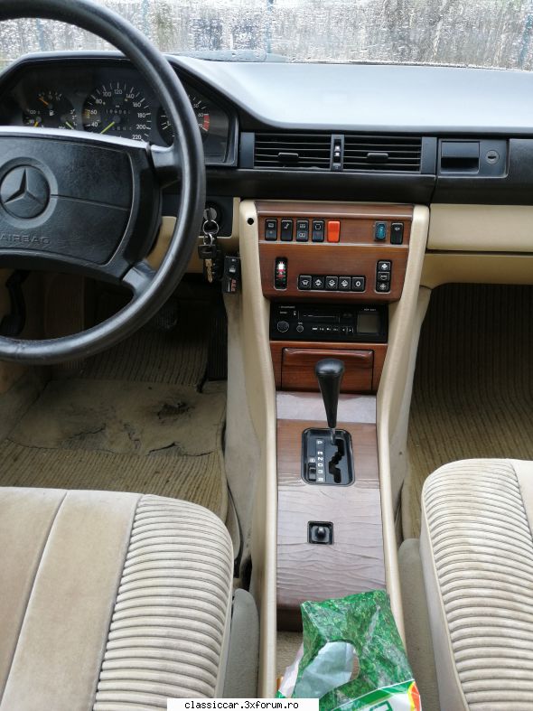 Vand Mercedes w benzina/GPL - Climatronic si cutie aut - Vanzari auto-moto clasice direct de catre proprietari