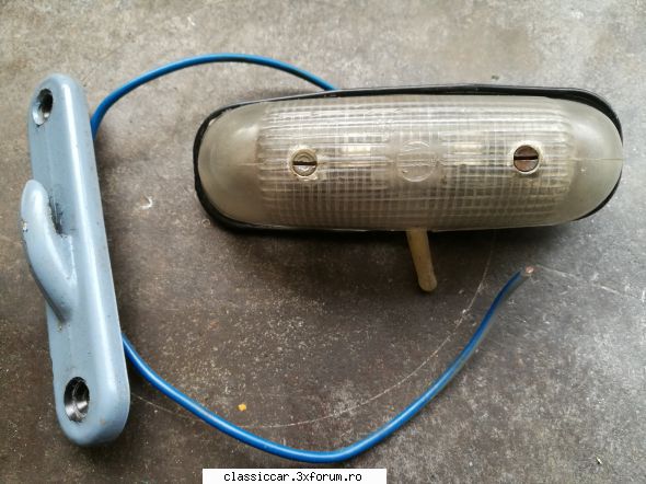 Vand Piese Tv si IMS - Lampa + suport agatat haina Aro - 70 lei - Vanzari  piese si accesorii