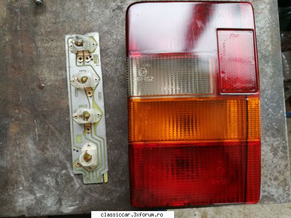 Vand Piese Tv si IMS - Lampa spate dreapta Aro - Oltcit - 80 lei - Vanzari  piese si accesorii