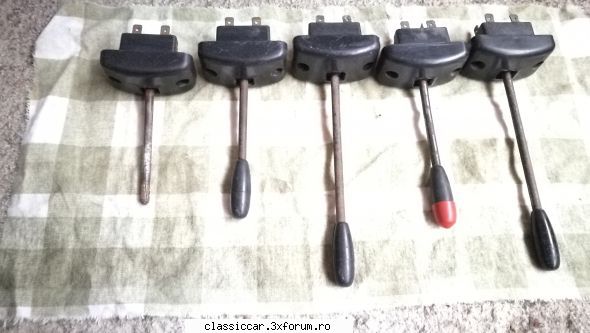 Vand Piese Tv si IMS - Semnalizatoare - 70 lei /buc - Vanzari  piese si accesorii
