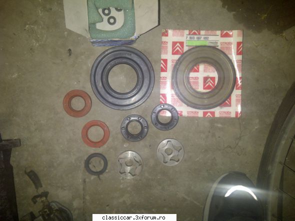 Vand alternator si carburator Dacia 500 Lastun - fel si fel de prostii de care - Vanzari  piese si accesorii