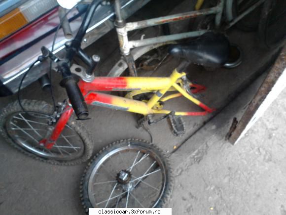 Vand bicicleta pionier (22') si cateva piese ramase - iulica89 - Vanzari-Cumparari biciclete