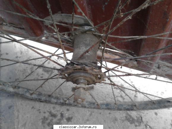 Vand bicicleta pionier (22') si cateva piese ramase - iulica89 - Vanzari-Cumparari biciclete