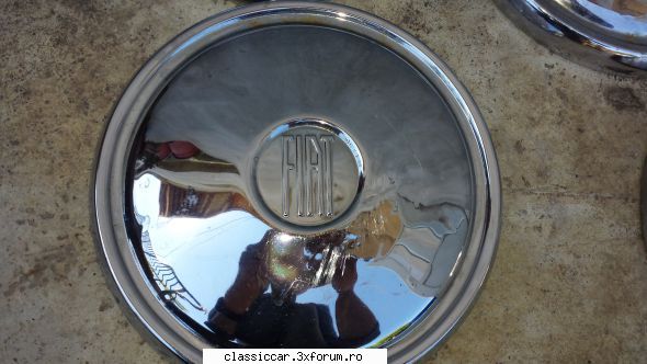 Vand capace fiat 850 - Fan - Vanzari  piese si accesorii