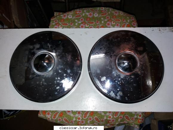 Vand capace roti Opel Record Olympia - Vand doua capace de inox pt roti pt - Vanzari  piese si accesorii