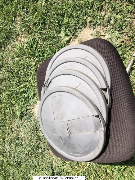Vand capace roti de plastic pe 13 - 75 de lei, tel , solicit plata in avans - Vanzari  piese si accesorii