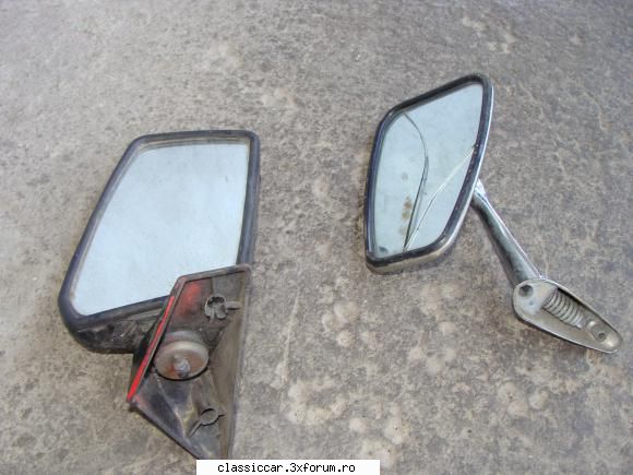 Vand cateva piese pentru Dacia - oglinda carcasa plastic pret:10 lei -oglinda - Vanzari  piese si accesorii