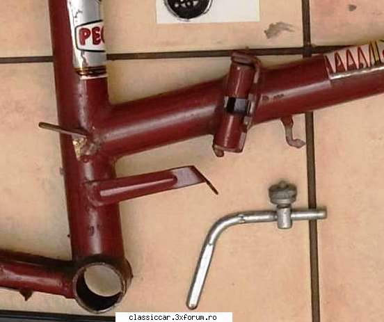 Vand cateva piese pentru biciclete - Salut! Are cineva un bolt (piesa care - Vanzari-Cumparari biciclete