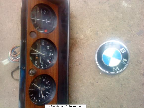 Vand ceasuri bord pentru BMW 2002Tii - Adaug o emblema Bmw(Bomisa Milano,87 mm - Vanzari  piese si accesorii