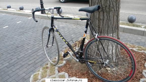 Vand cursiera Giant - Vand cursiera Giant, inaltime cadru 62 cm, roti - Vanzari-Cumparari biciclete