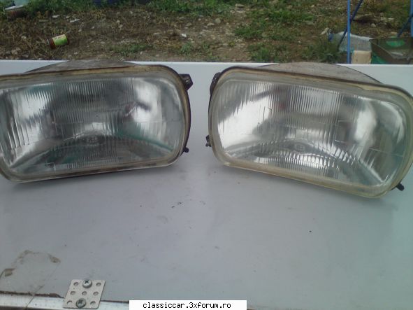 Vand diverse - 2 faruri ptr Dacia 1300,licenta Cibie.Oglinda - Vanzari  piese si accesorii