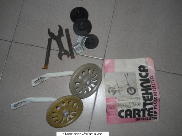 Vand diverse pentru bicicleta - Carte tehnica Pegas Mini impreuna cu - Vanzari-Cumparari biciclete
