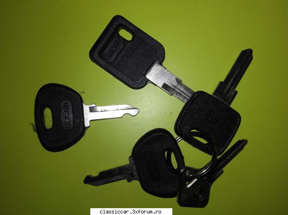 Vand diverse piese - Chei auto noi. 10 lei toate - Vanzari  piese si accesorii