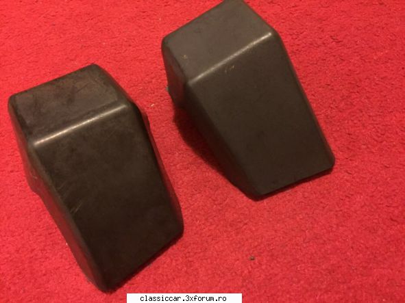 Vand diverse piese - Tampoane mici bara fata dacia lei - Vanzari  piese si accesorii