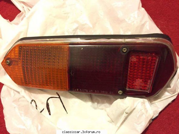 Vand diverse piese - Foto 3 ( lampa completa) - Vanzari  piese si accesorii