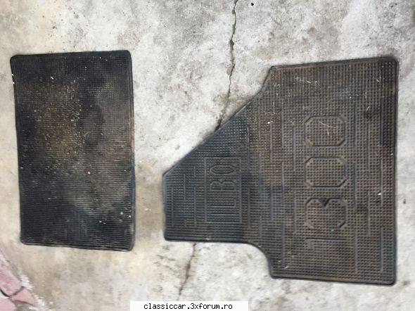 Vand diverse piese - 2 covorase ilbo dacia 1300 in stare foarte buna - Vanzari  piese si accesorii