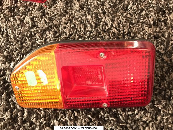 Vand diverse piese - Stop dreapta break - 50 lei - Vanzari  piese si accesorii