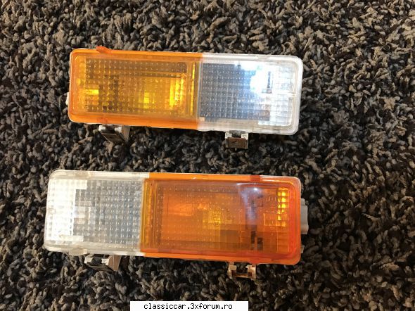 Vand diverse piese - Semnalizari bara dacia lei setul - Vanzari  piese si accesorii
