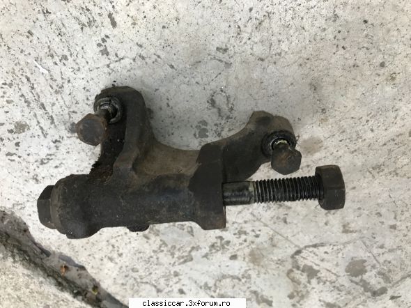 Vand diverse piese - Suport alternator Motorola Dacia 1300 - Vandut - Vanzari  piese si accesorii