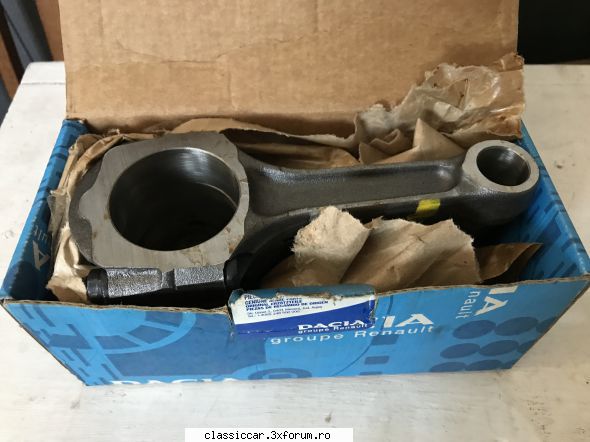 Vand diverse piese - Set biele Dacia origine - vandut - Vanzari  piese si accesorii